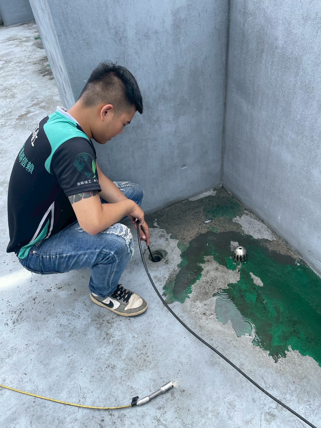 1140723五福華廈頂樓地排洗管完工-施工案例