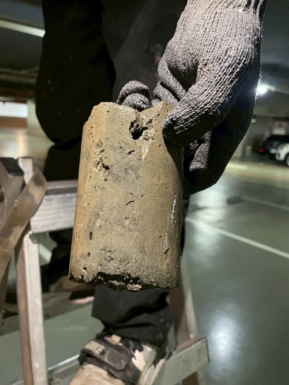 1140905竹城吉川公寓大廈B1雨水管水刀洗管案例-清潔出大塊泥塊