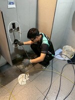經國家樂福1150421小便斗水刀洗管工程案例
